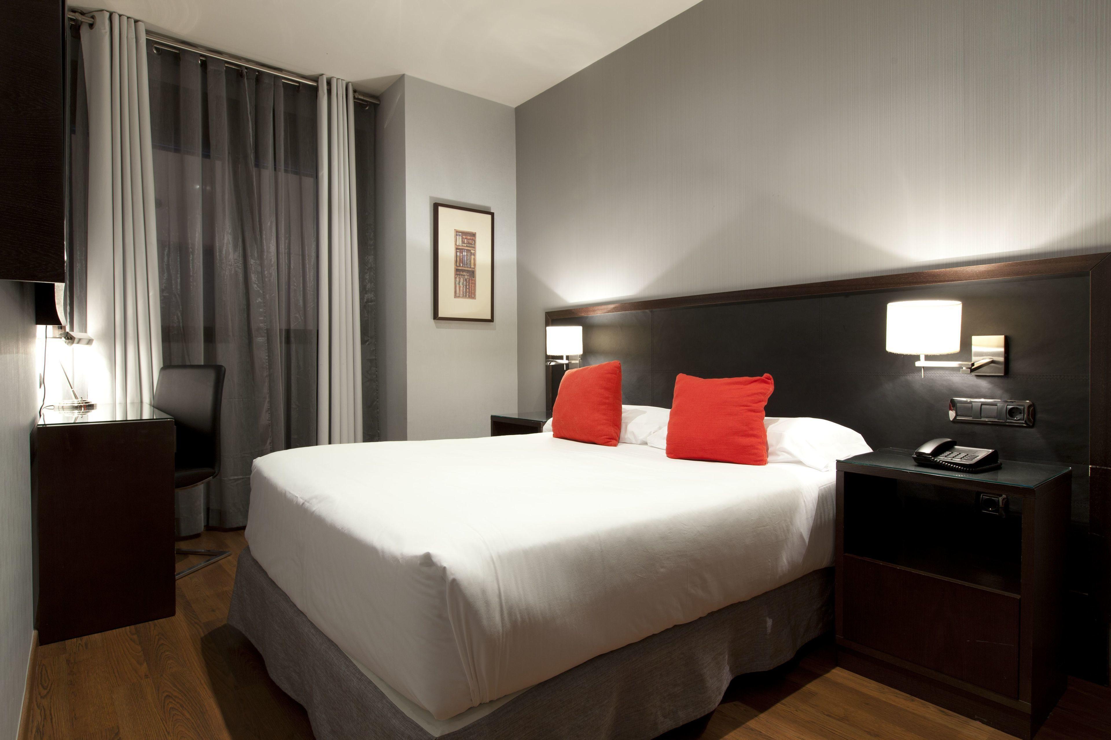 Suites Center Barcelona — Photos 3